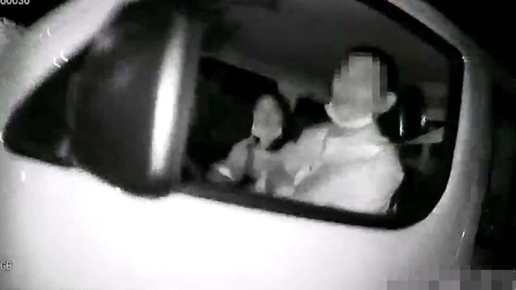 【“你在搞什么?!” “我在逆行啊!”】把交警急得说话舌头直打结!这是怎样一个疯狂的驾驶人